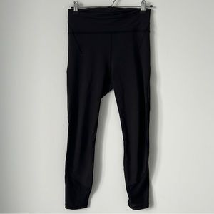LULULEMON Everlux and Mesh HighRise Tight 25” in Black